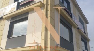 Κτίριο επαγγελματικών χώρων, 98τ.μ. – 190219